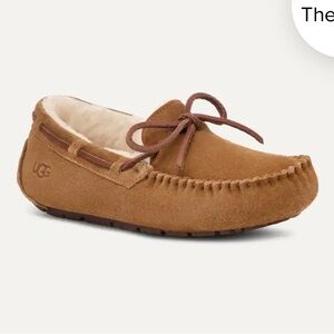 Ugg Dakota Moccasin Chesnut Size 7 Women’s